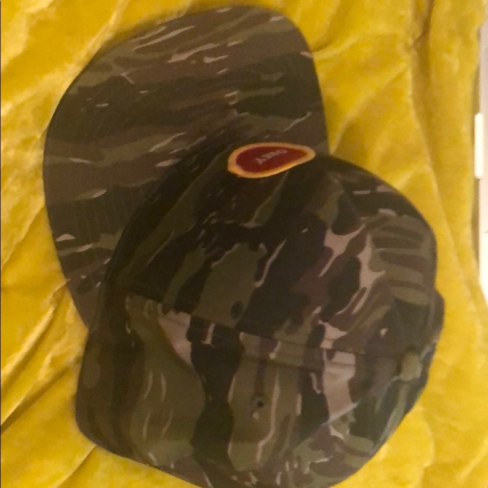 Obey SnapBack - Picture 2 of 6